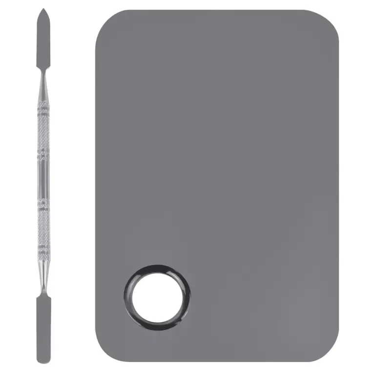 Metalna paleta za boje i špatula — slika 1